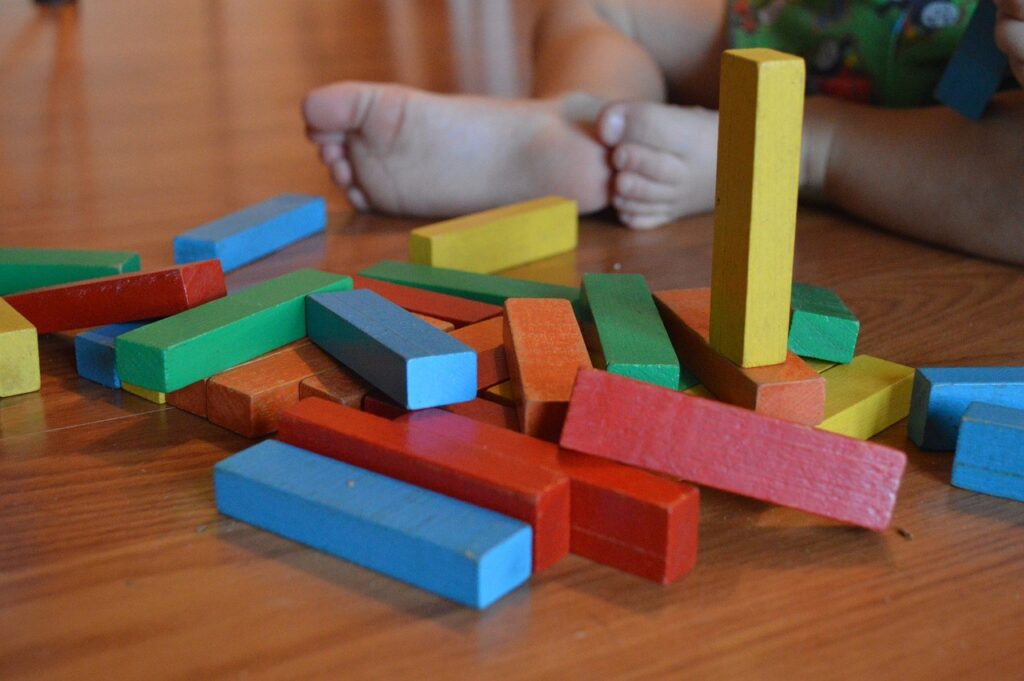 Juguetes Montessori para niños
